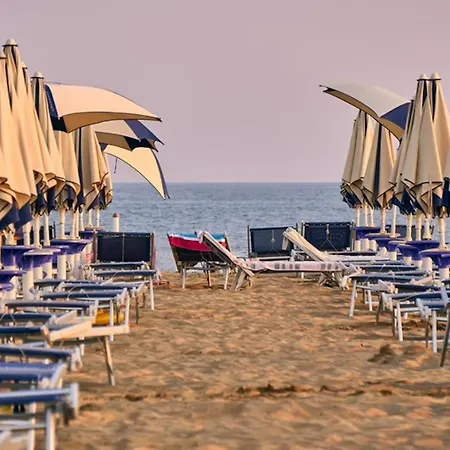 Bright Flat With Pool And Garden * Bibione