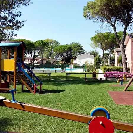 Bright Flat With Pool And Garden * Bibione